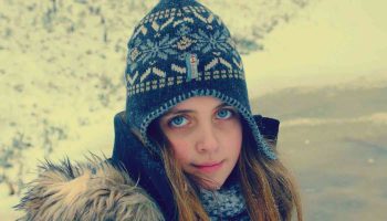 girl-1099212_1920